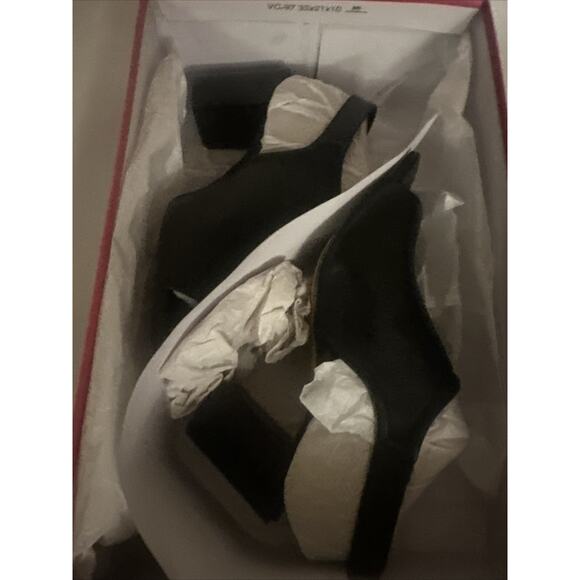 Vince Camuto Women's Shoban Heeled Sandal Box Damaged Size 5m - Picture 2 of 6